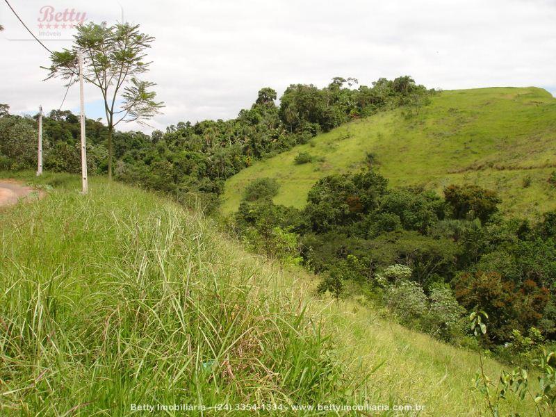 Terreno a Venda no Mirante das Agulhas em Resende