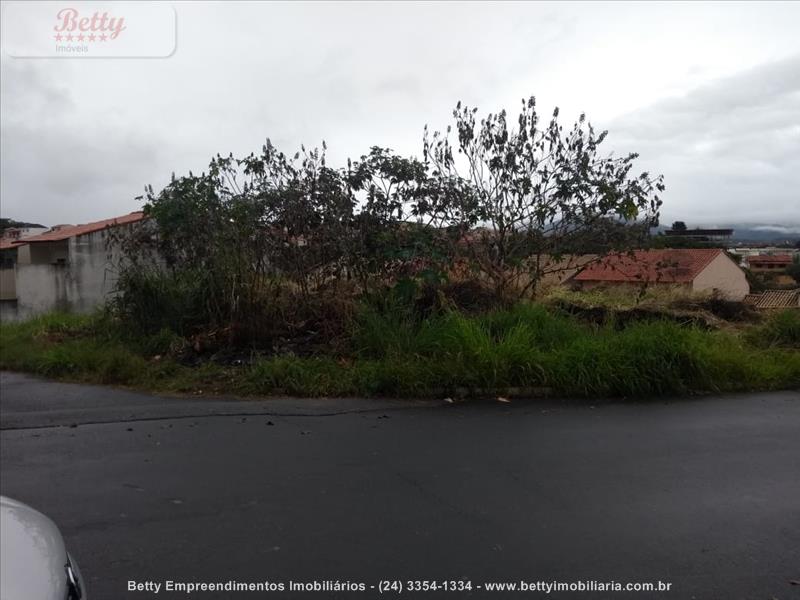 Terreno a Venda no Mirante das Agulhas em Resende