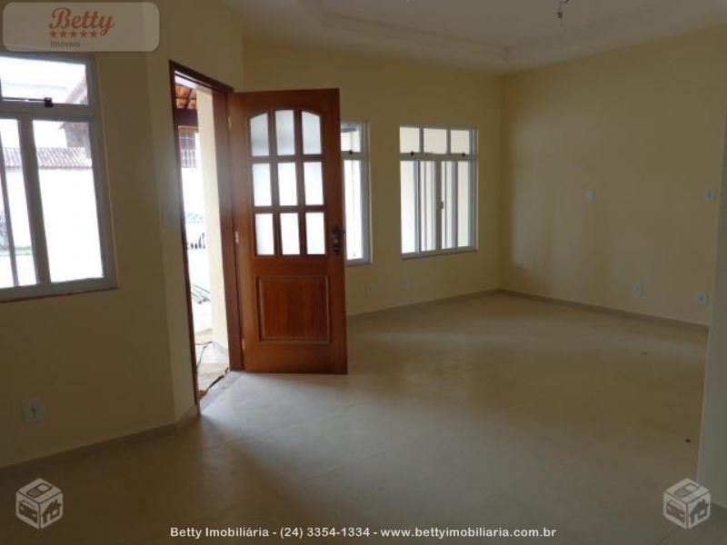 Casa a Venda no Montese em Resende