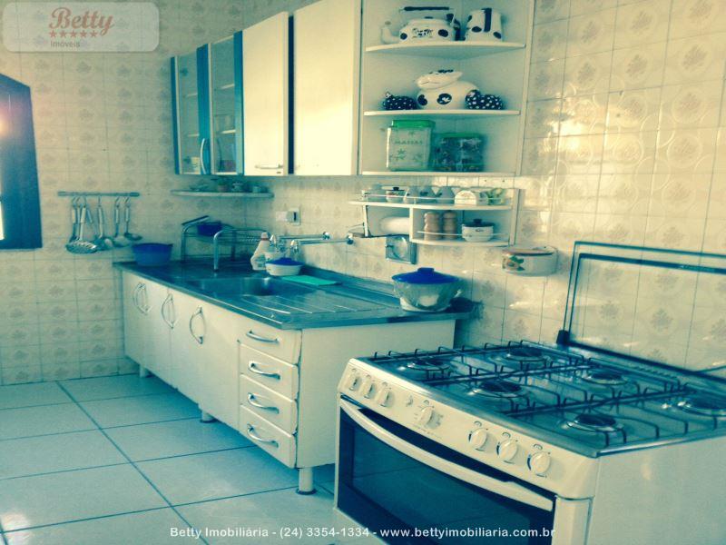 Casa a Venda no Alvorada em Resende