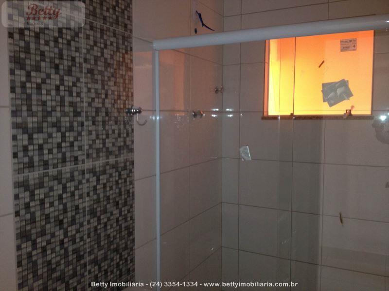 Casa a Venda no Jardim Aliança II em Resende