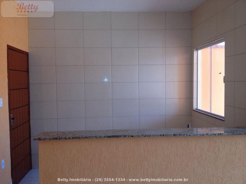 Casa a Venda no Jardim Aliança II em Resende