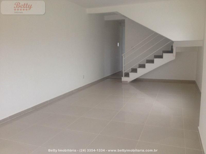 Casa a Venda no Jardim do Sol em Resende