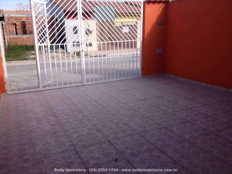 Casa a Venda no Jardim Aliança II em Resende