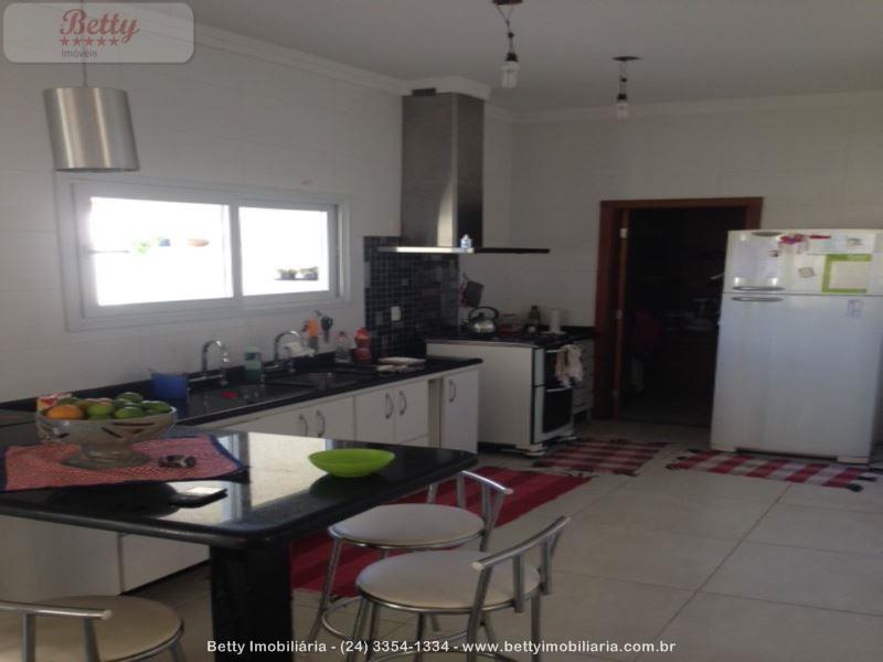 Casa a Venda no Parque Ipiranga em Resende