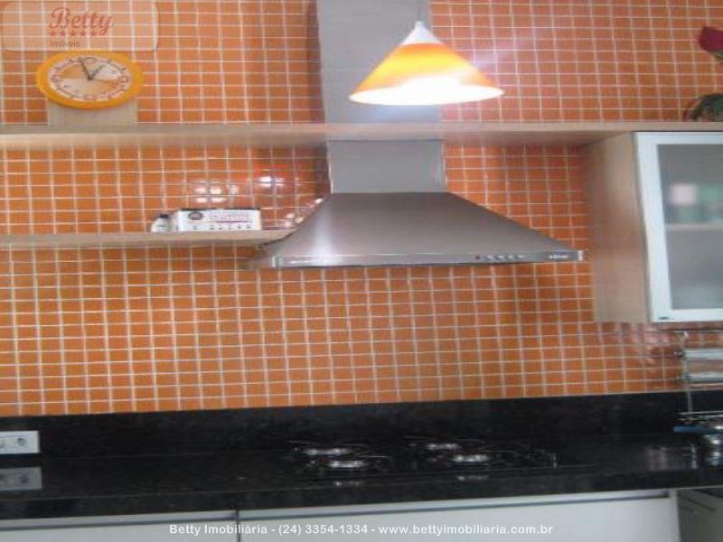 Casa a Venda no Jardim Brasília em Resende