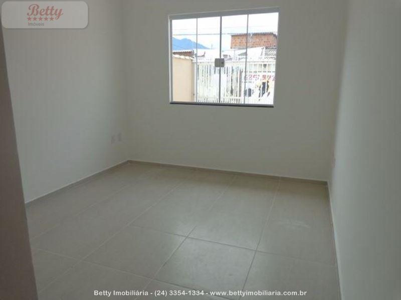 Casa a Venda no Morada do Contorno em Resende