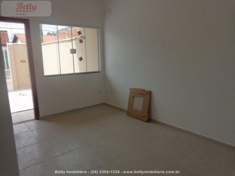 Casa a Venda no Morada do Contorno em Resende