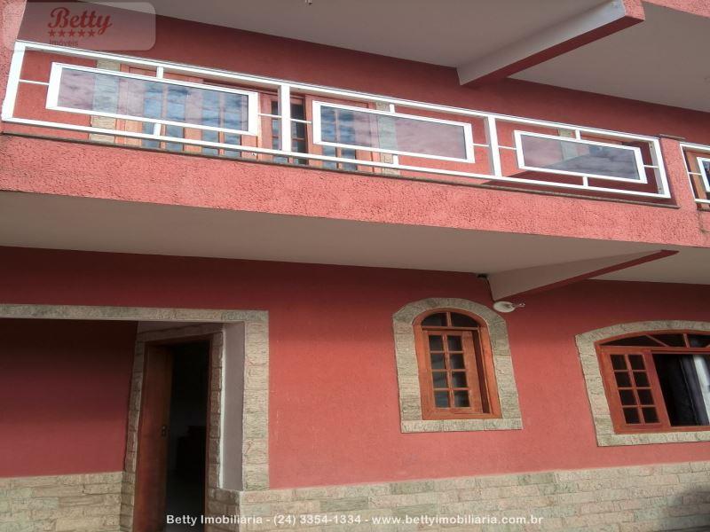 Casa a Venda no Jardim Beira Rio em Resende