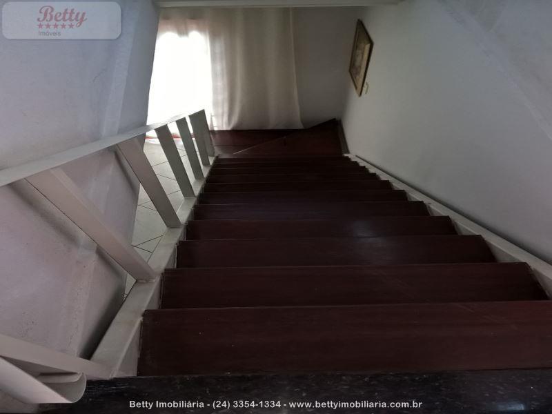 Casa a Venda no Jardim Beira Rio em Resende