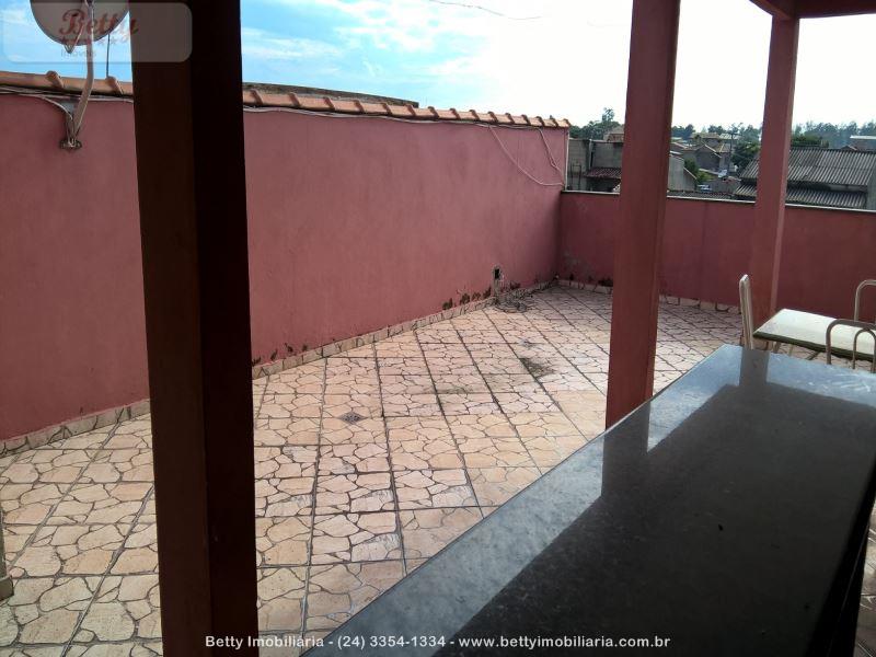 Casa a Venda no Jardim Beira Rio em Resende