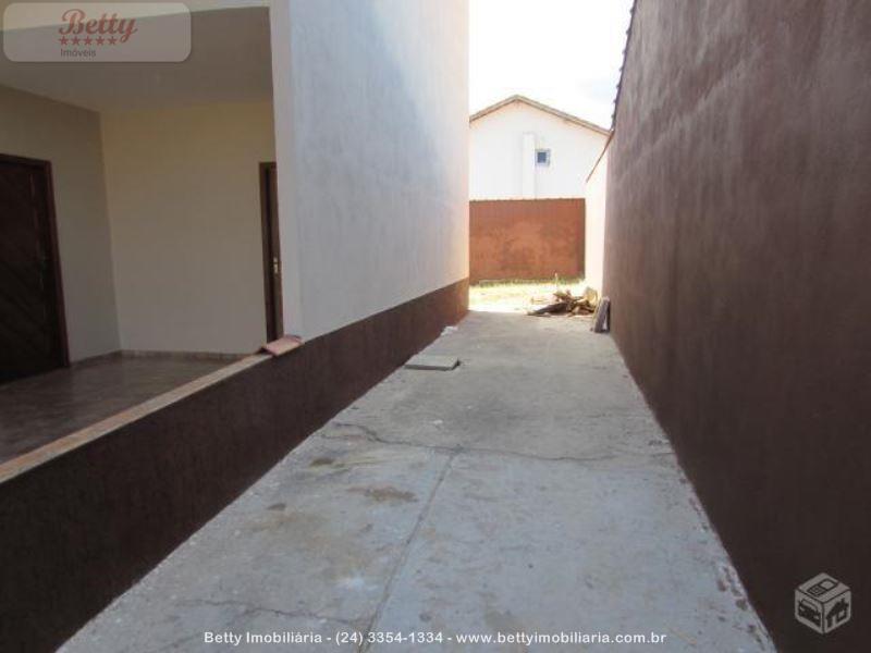 Casa a Venda no Mirante de Serra em Resende
