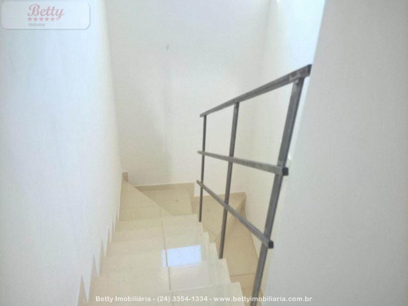 Casa a Venda no Morada da Montanha em Resende