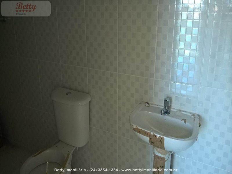Casa a Venda no Morada da Montanha em Resende