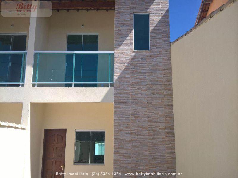 Casa a Venda no Morada da Montanha em Resende