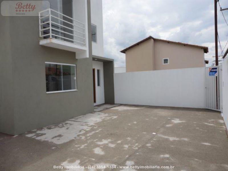 Casa a Venda no Parque Ipiranga em Resende