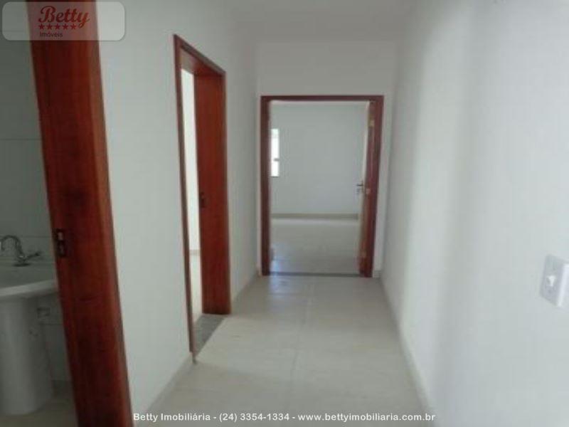 Casa a Venda no Fazenda da Barra 3 em Resende