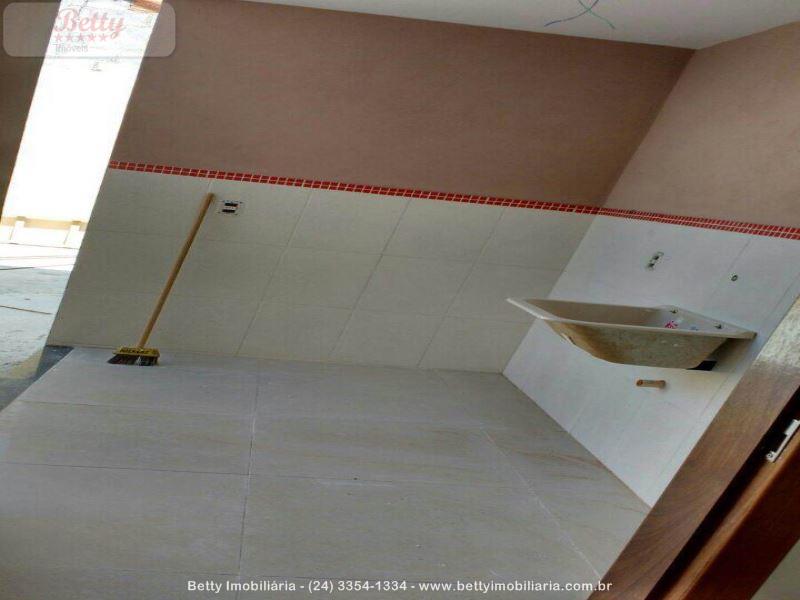 Casa a Venda no Parque Ipiranga II em Resende