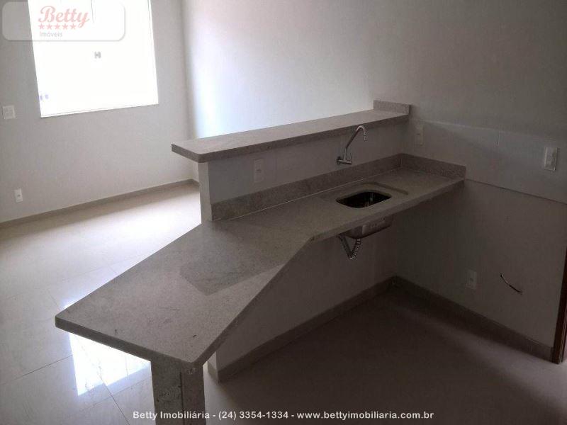 Casa a Venda no Jardim D'Oeste em Resende