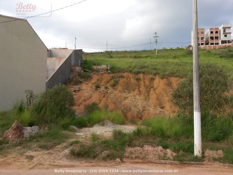 Terreno a Venda no Parque Ipiranga II em Resende