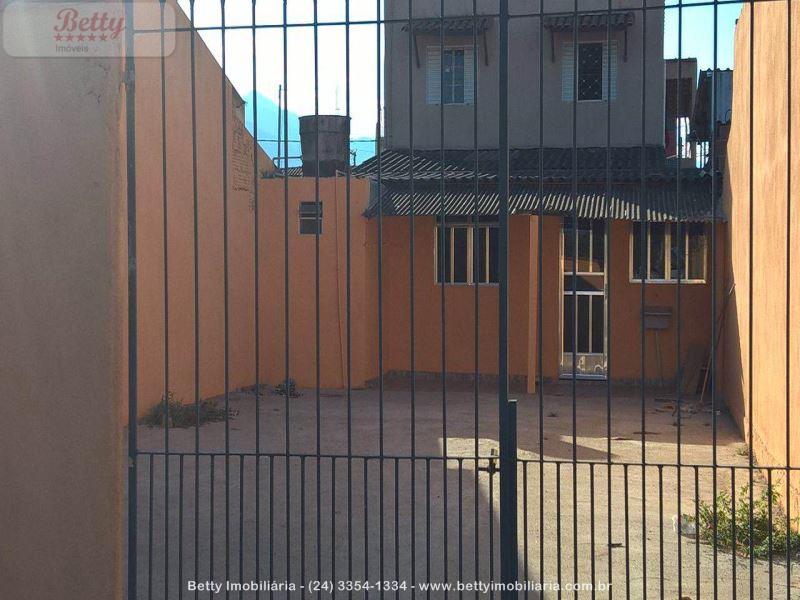 Casa a Venda no Morada do Contorno em Resende