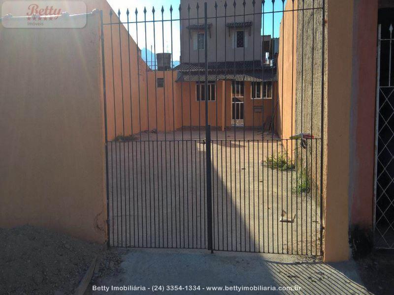 Casa a Venda no Morada do Contorno em Resende
