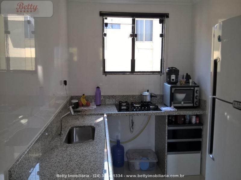 Apartamento a Venda no Cidade Alegria em Resende
