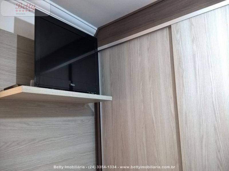 Apartamento a Venda no Cidade Alegria em Resende