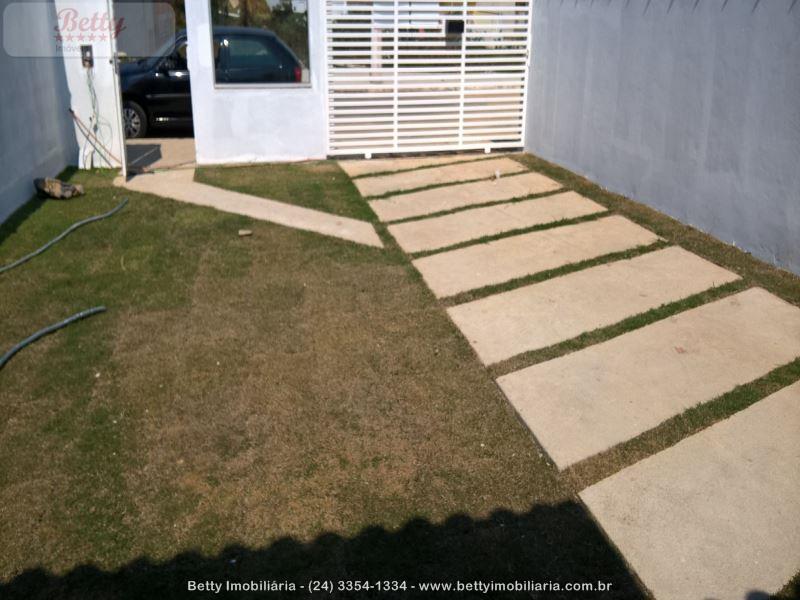 Casa a Venda no Parque Ipiranga II em Resende