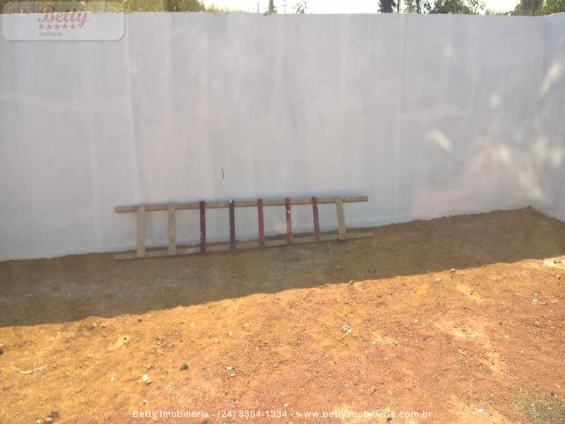 Casa a Venda no Parque Ipiranga II em Resende