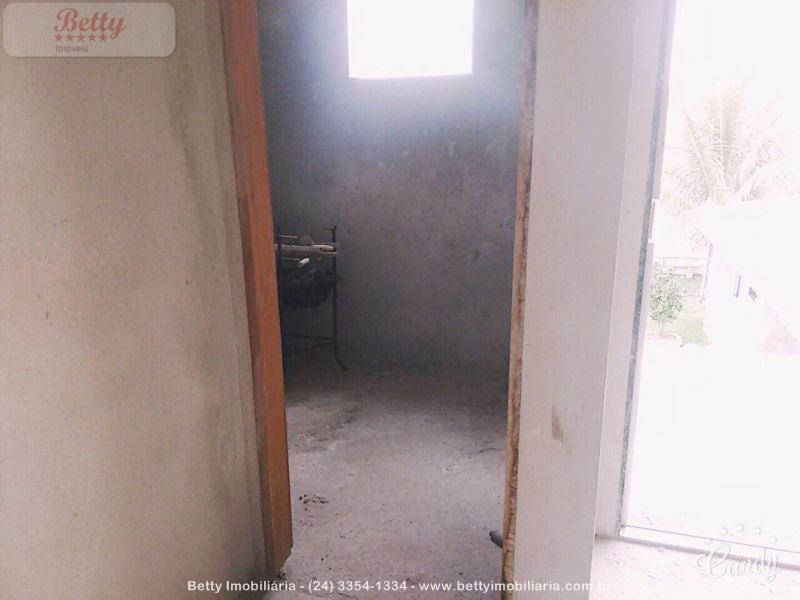 Casa a Venda no Morada da Montanha em Resende