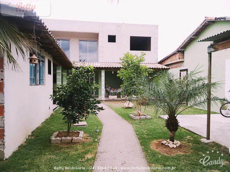 Casa a Venda no Morada da Montanha em Resende