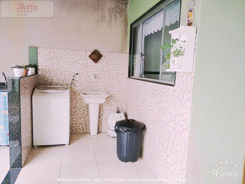 Casa a Venda no Morada da Montanha em Resende
