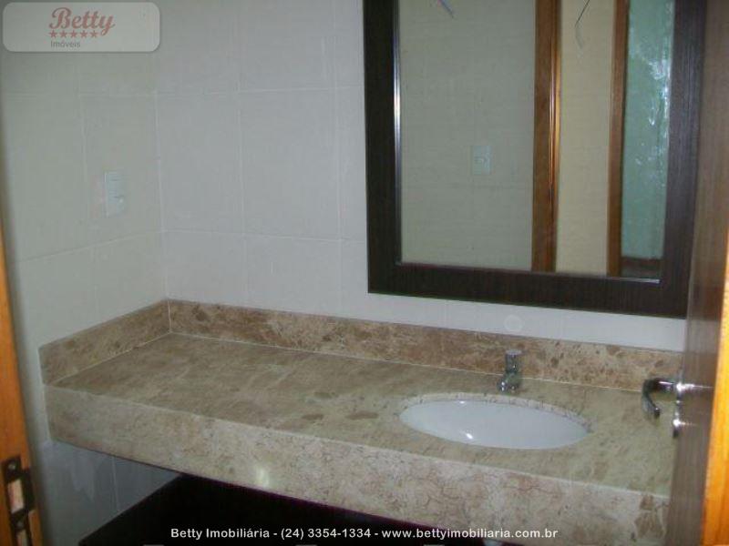Apartamento a Venda no Jardim Brasília 2 em Resende