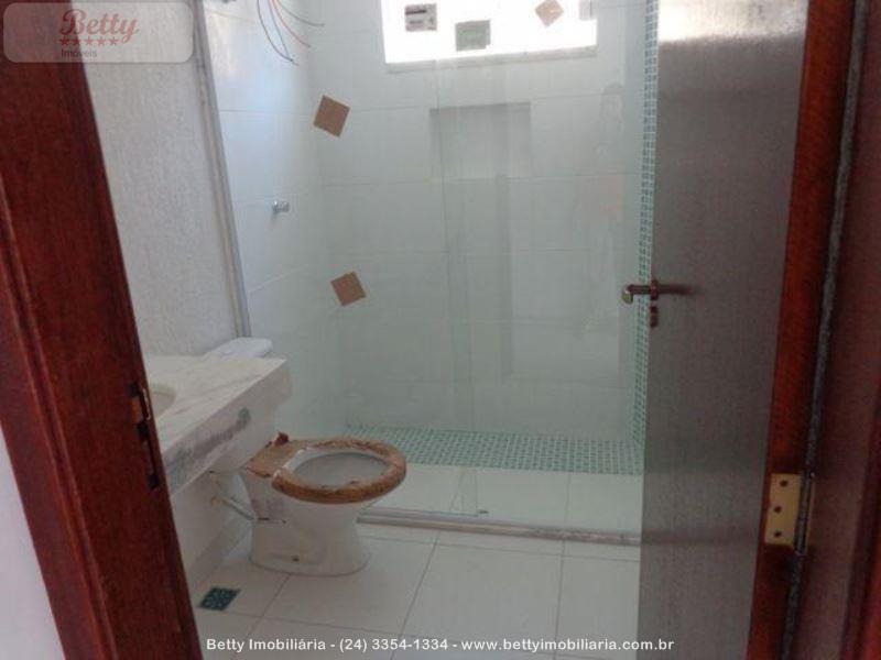 Casa a Venda no Parque Ipiranga II em Resende