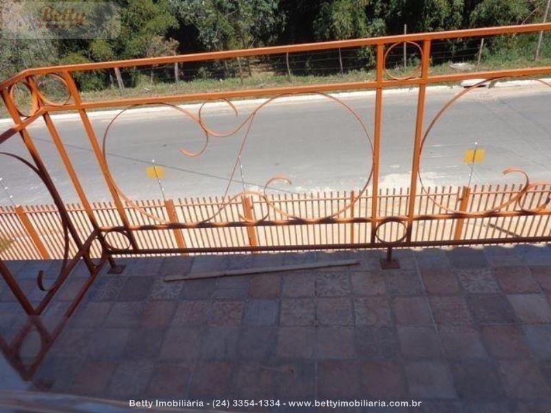 Casa a Venda no Parque Ipiranga II em Resende