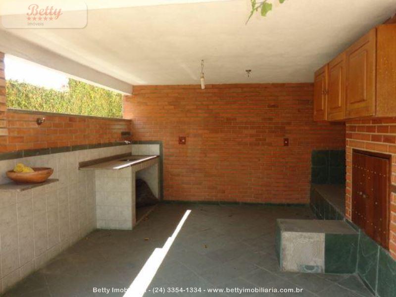 Casa a Venda no Jardim Brasília 2 em Resende