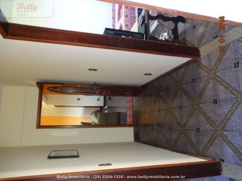 Apartamento a Venda no Vila Julieta em Resende