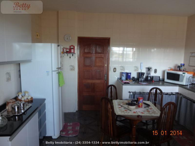 Apartamento a Venda no Vila Julieta em Resende