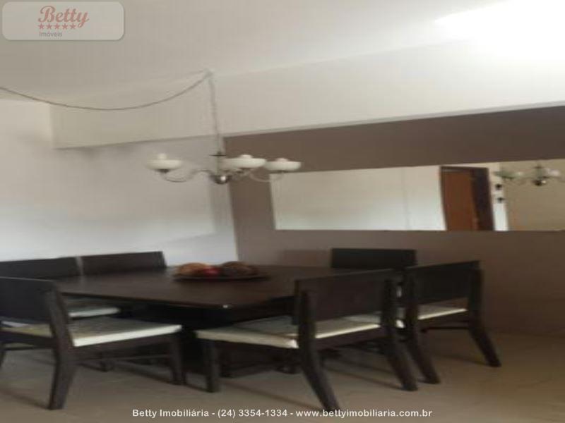 Apartamento a Venda no Centro em Resende