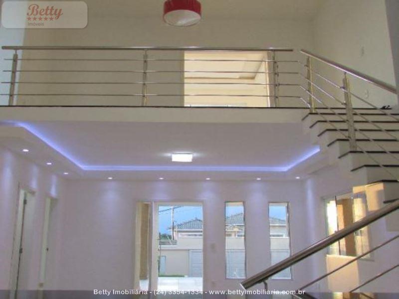 Casa a Venda no Morada da Colina I II III em Resende