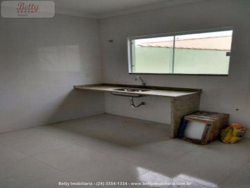 Casa a Venda no Jardim D'Oeste em Resende