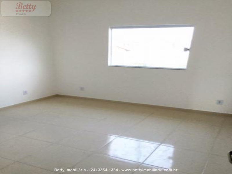 Casa a Venda no Morada da Montanha em Resende