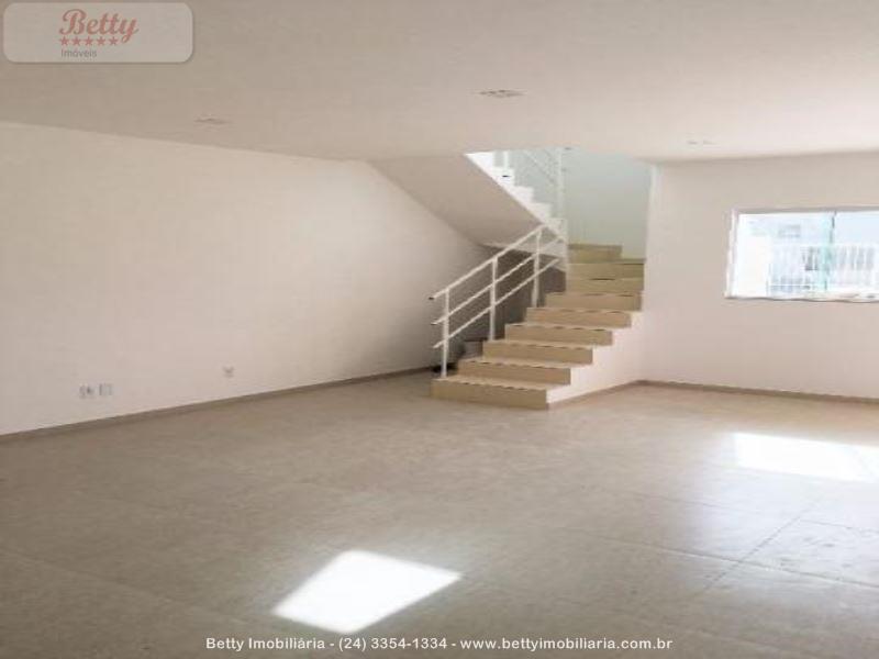 Casa a Venda no Morada da Montanha em Resende