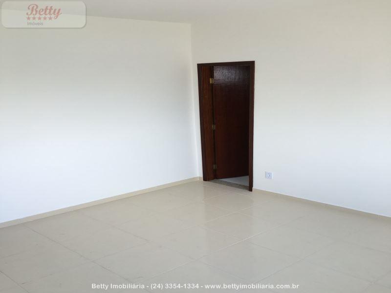 Casa a Venda no Morada da Montanha em Resende