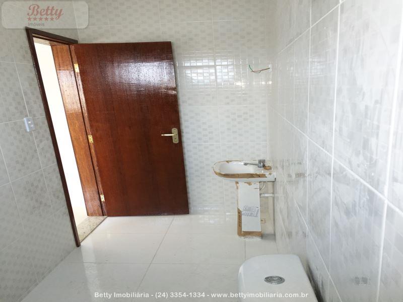 Casa a Venda no Morada da Montanha em Resende