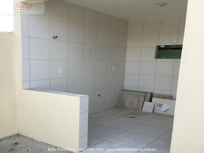 Casa a Venda no Morada da Montanha em Resende