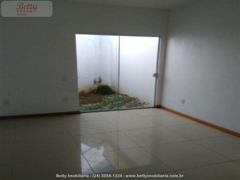 Casa a Venda no Mirante das Agulhas em Resende
