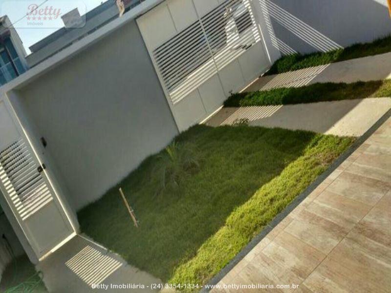 Casa a Venda no Parque Ipiranga II em Resende