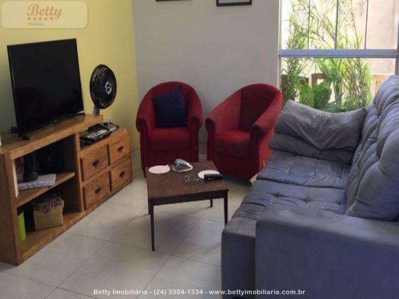 Casa a Venda no Parque Ipiranga em Resende